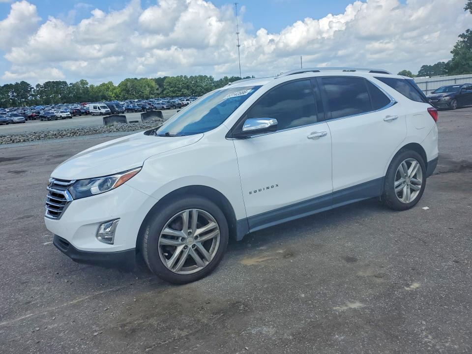 2018 Chevrolet Equinox მანქანა იყიდება აუქციონზე, vin: 2GNAXNEX5J6261451, აუქციონის ნომერი: 63142686