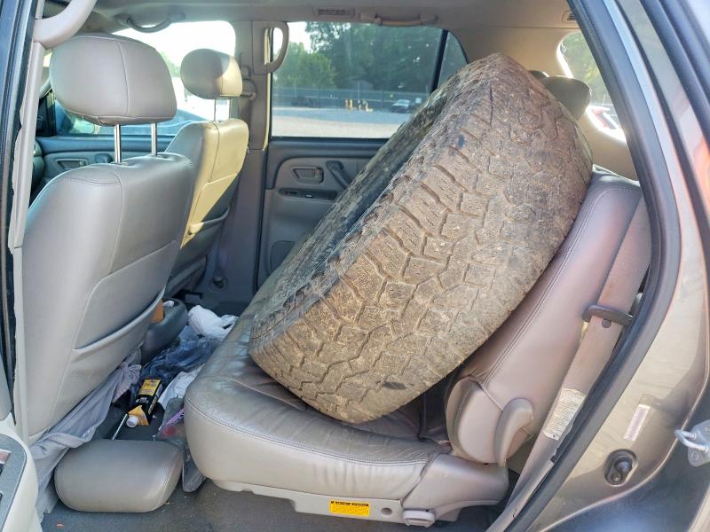 Продажа на аукционе авто 2003 Toyota Sequoia, vin: 5TDZT38A93S197491, номер лота: 64559946