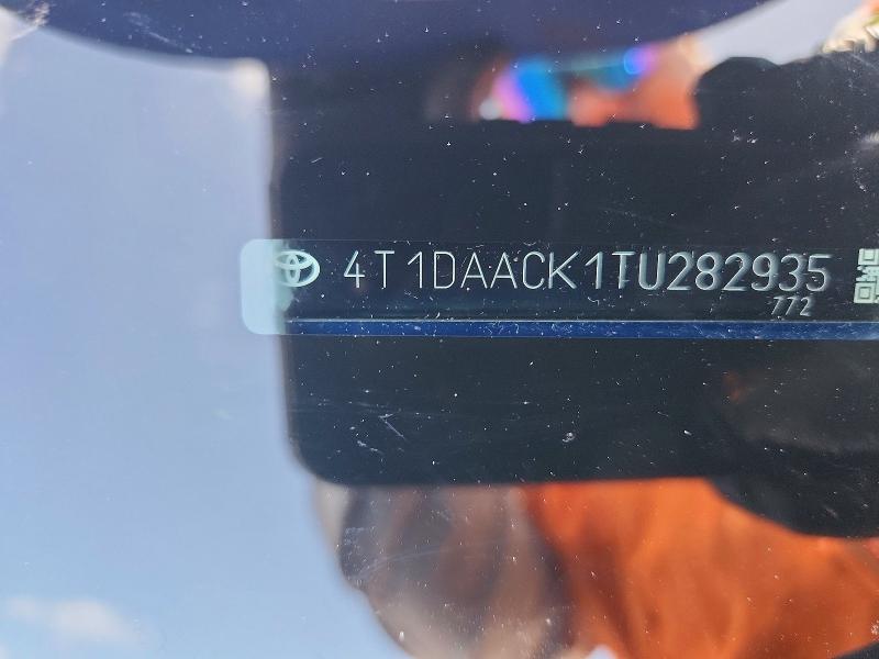 2026 Toyota Camry მანქანა იყიდება აუქციონზე, vin: 4T1DAACK1TU282935, აუქციონის ნომერი: 64996856
