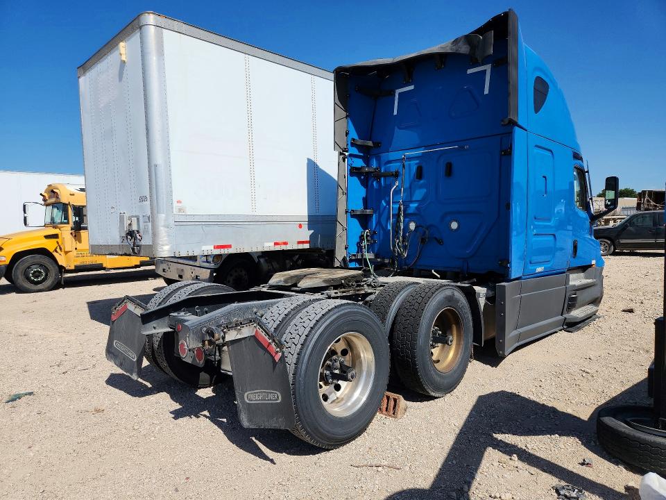 Продажа на аукционе авто 2025 Freightliner Cascadia 126, vin: 3AKJHHDR3SSVR4375, номер лота: 64459036