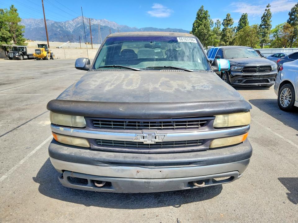Продажа на аукционе авто 2000 Chevrolet Silverado, vin: 1GCEC19T1YE158412, номер лота: 66163786