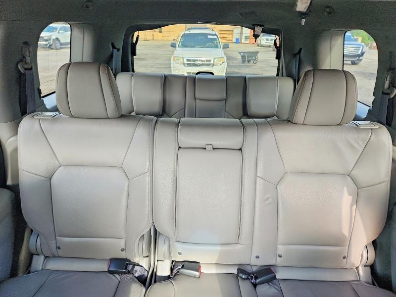 64210716 :رقم المزاد ، 5FNYF3H52CB003684 vin ، 2012 Honda Pilot مزاد بيع