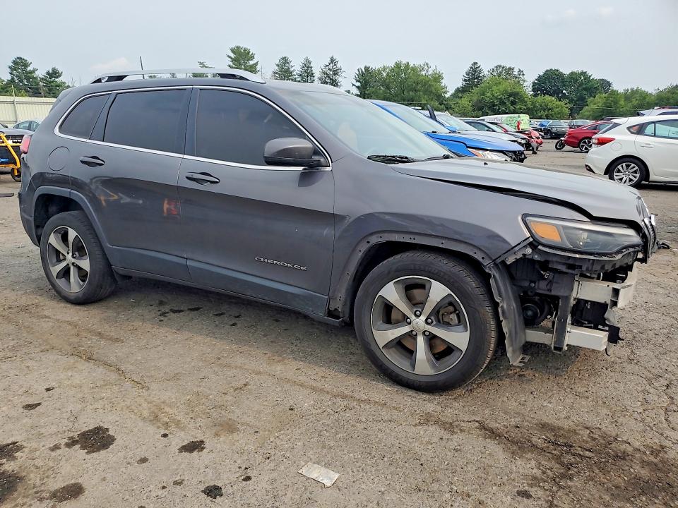 Продажа на аукционе авто 2019 Jeep Cherokee, vin: 1C4PJLDB1KD427661, номер лота: 64785096