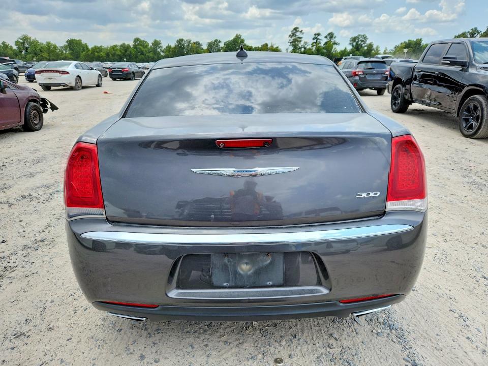 Aukcja sprzedaży 2018 Chrysler 300, vin: 2C3CCAEG3JH123390, numer aukcji: 64177536
