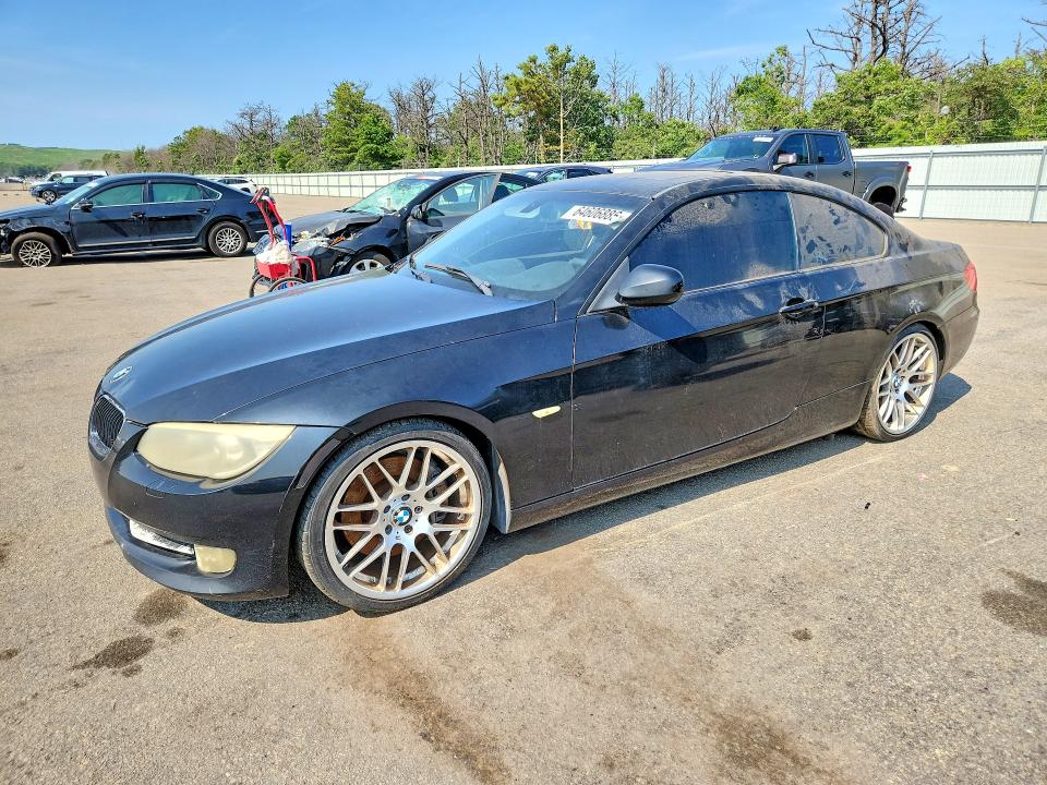 2011 Bmw 335 მანქანა იყიდება აუქციონზე, vin: WBAKG7C53BE264031, აუქციონის ნომერი: 64606886