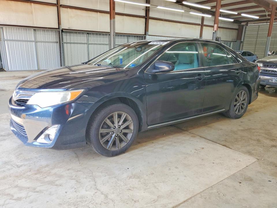 64782626 :رقم المزاد ، 4T1BK1FK4CU514993 vin ، 2012 Toyota Camry مزاد بيع