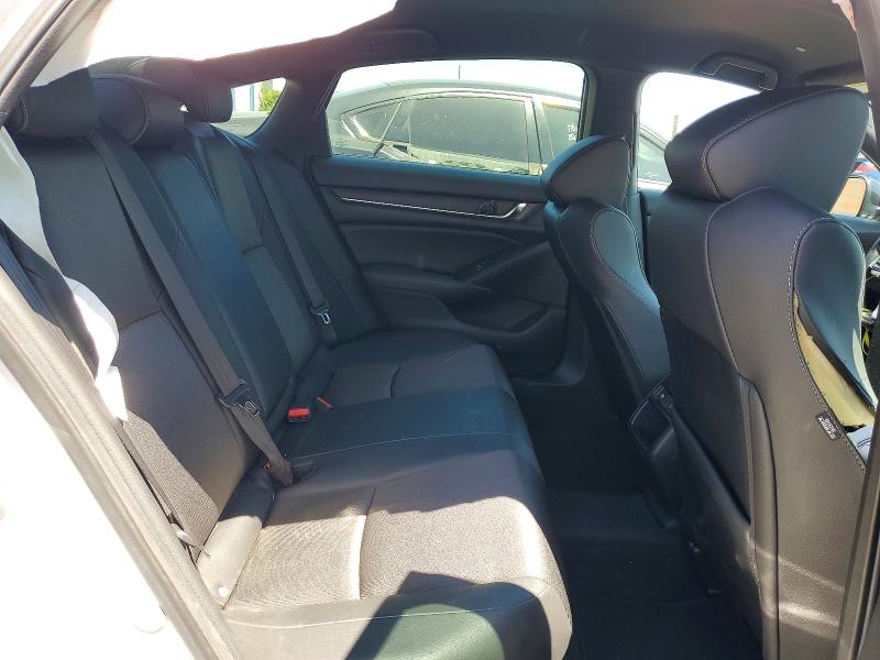 65505916 :رقم المزاد ، 1HGCV1F3XMA072329 vin ، 2021 Honda Accord مزاد بيع