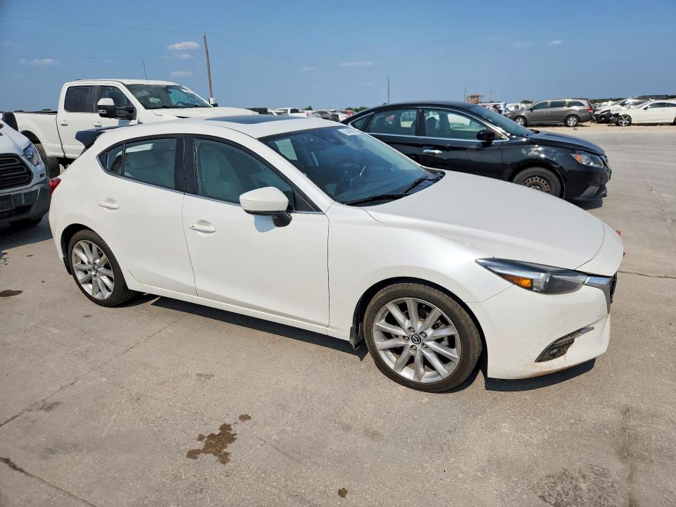 Продажа на аукционе авто 2017 Mazda 3, vin: JM1BN1M39H1132796, номер лота: 63492996