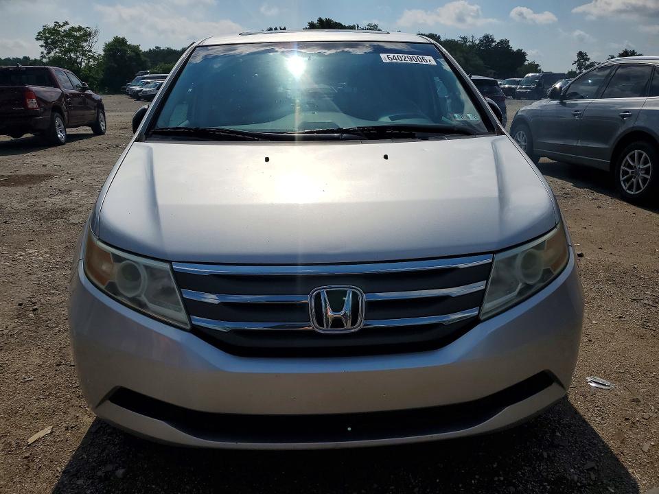 64029006 :رقم المزاد ، 5FNRL5H64BB058721 vin ، 2011 Honda Odyssey مزاد بيع