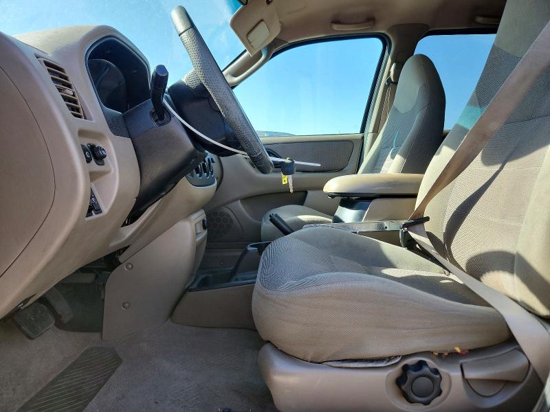 2001 Ford Escape მანქანა იყიდება აუქციონზე, vin: 1FMCU04111KC45038, აუქციონის ნომერი: 66353926