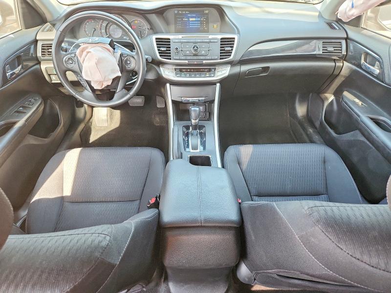 61321466 :رقم المزاد ، 1HGCR2F50FA132696 vin ، 2015 Honda Accord مزاد بيع