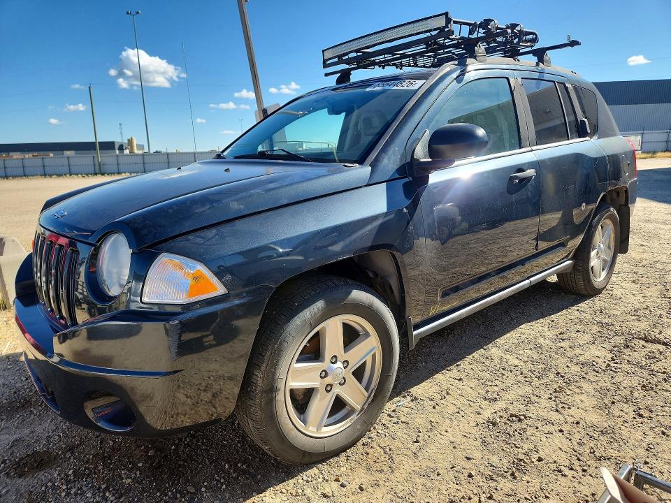 65644826 :رقم المزاد ، 1J8FF47W57D417460 vin ، 2007 Jeep Compass مزاد بيع