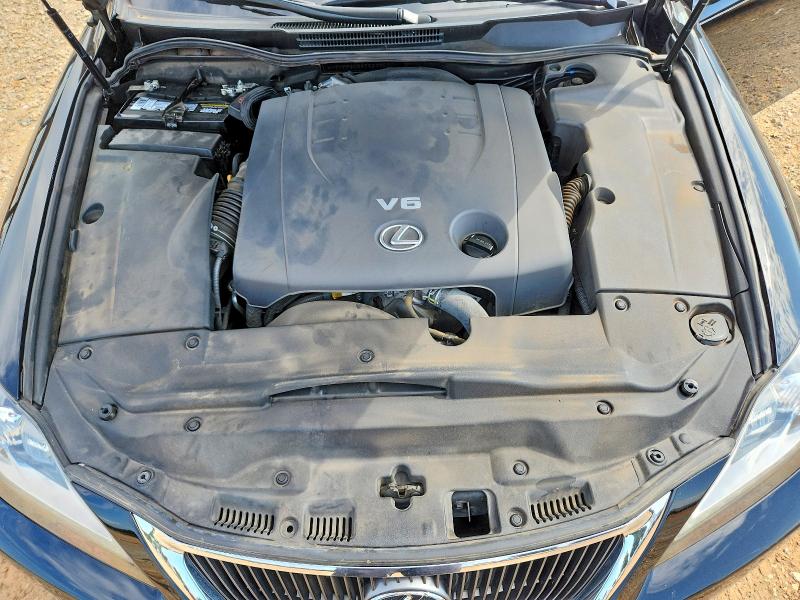 Продаж на аукціоні авто 2015 Lexus Is, vin: JTHFF2C28F2533534, номер лоту: 63621156