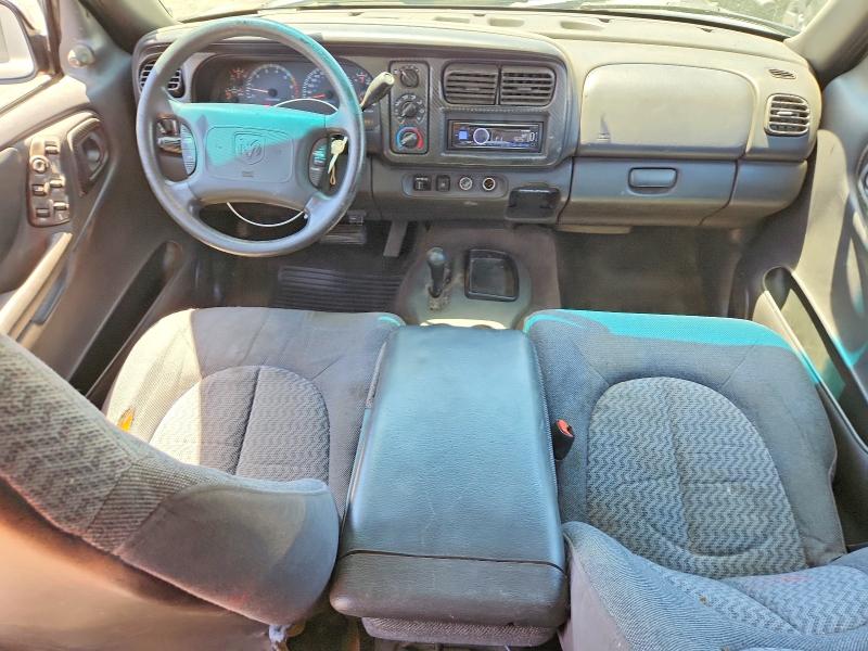 2000 Dodge Durango მანქანა იყიდება აუქციონზე, vin: 1B4HS28N7YF149018, აუქციონის ნომერი: 63206496