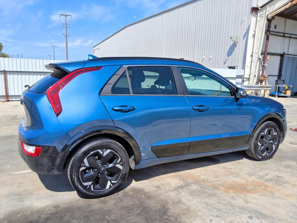 Продажа на аукционе авто 2024 Kia Niro, vin: KNDCR3L1XR5111549, номер лота: 66251806