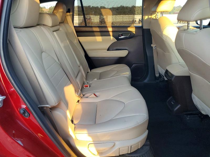 Aukcja sprzedaży 2021 Toyota Highlander, vin: 5TDGBRCHXMS060739, numer aukcji: 64259986