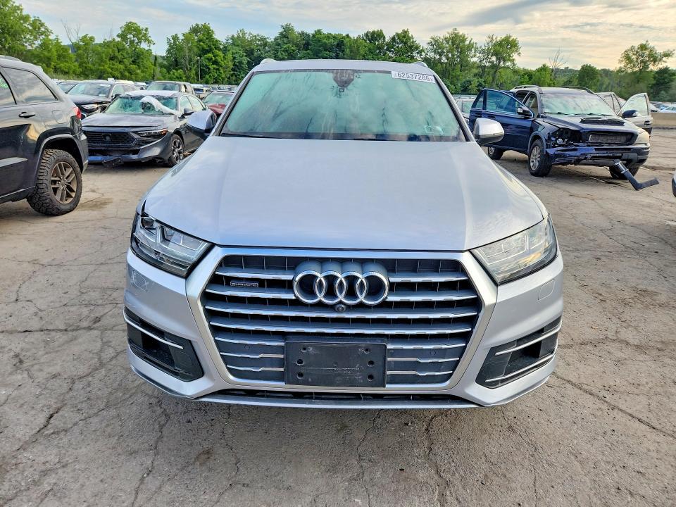 62537266 :رقم المزاد ، WA1LHAF70KD024384 vin ، 2019 Audi Q7 مزاد بيع