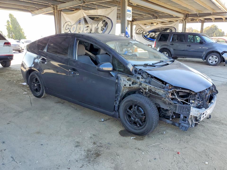 Продаж на аукціоні авто 2015 Toyota Prius, vin: JTDKN3DU1F0463802, номер лоту: 64615546