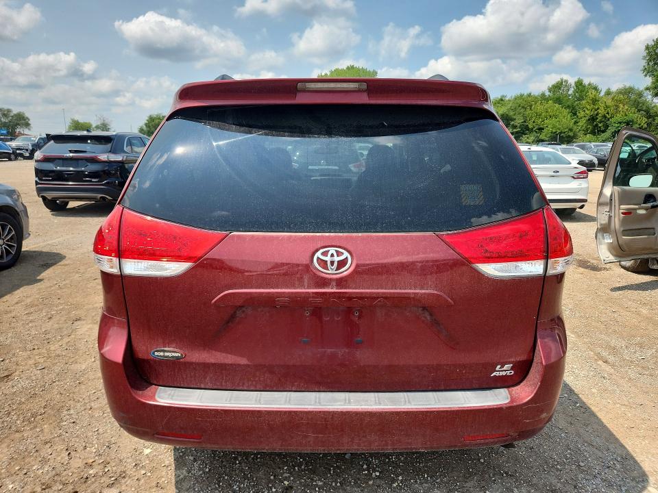 2011 Toyota Sienna მანქანა იყიდება აუქციონზე, vin: 5TDJK3DC0BS023346, აუქციონის ნომერი: 63435136