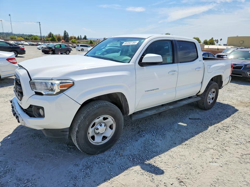 Продажа на аукционе авто 2017 Toyota Tacoma, vin: 5TFAX5GN2HX093721, номер лота: 65392786