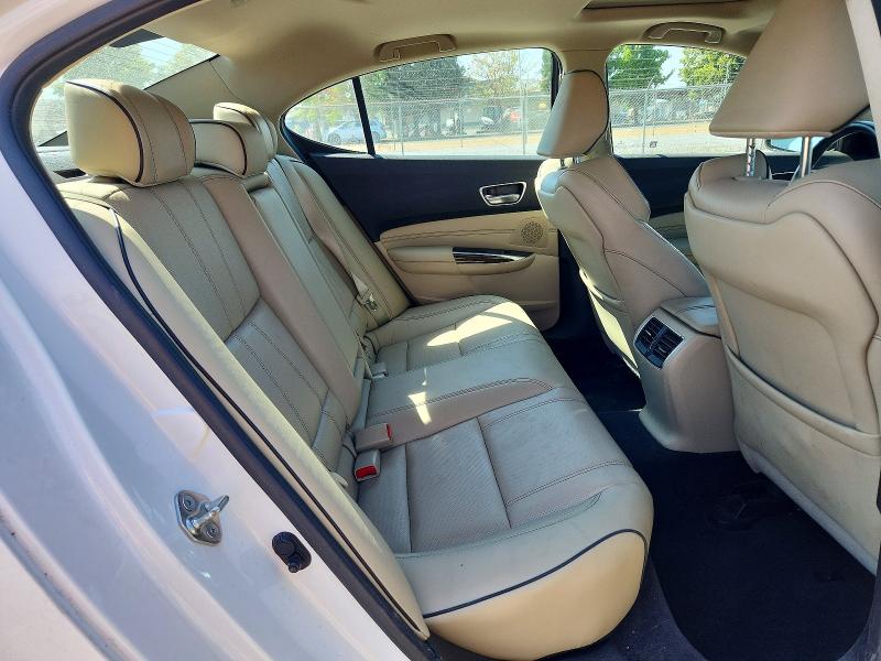 Продаж на аукціоні авто 2018 Acura Tlx, vin: 19UUB3F5XJA004215, номер лоту: 65583766