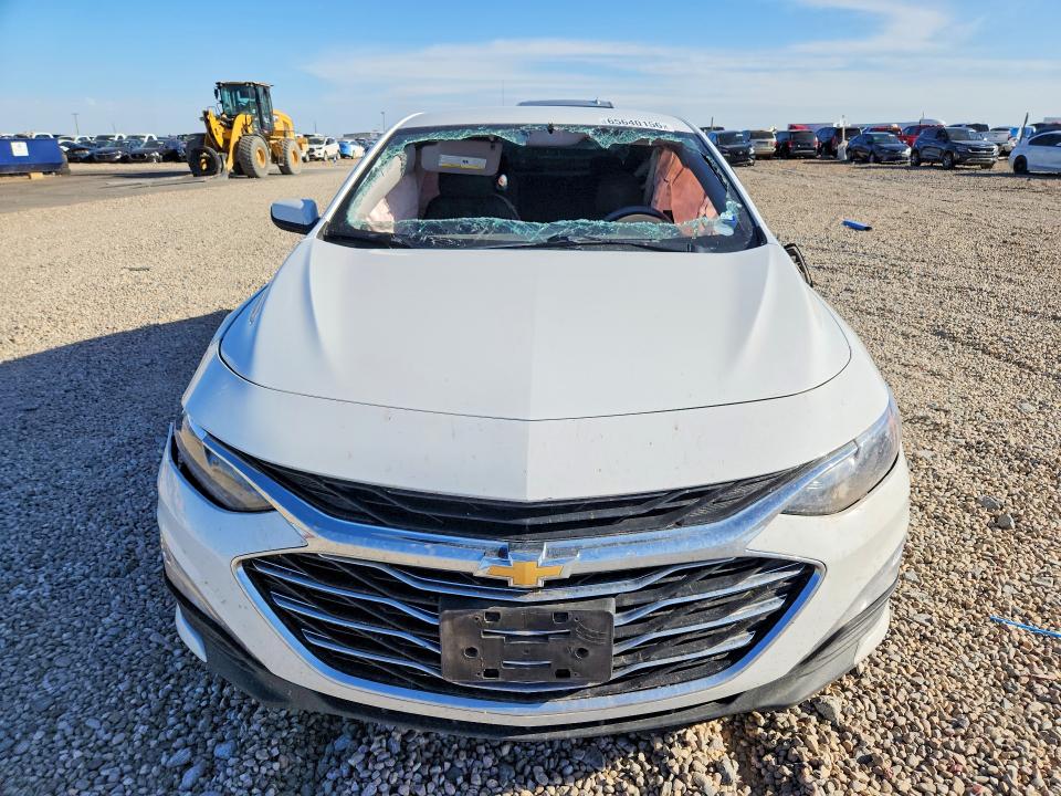 65640156 :رقم المزاد ، 1G1ZD5STXNF214667 vin ، 2022 Chevrolet Malibu مزاد بيع