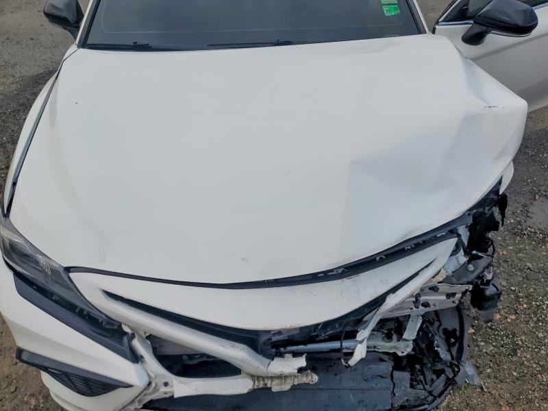 Продажа на аукционе авто 2023 Toyota Camry, vin: 4T1G11AK3PU115921, номер лота: 64604906