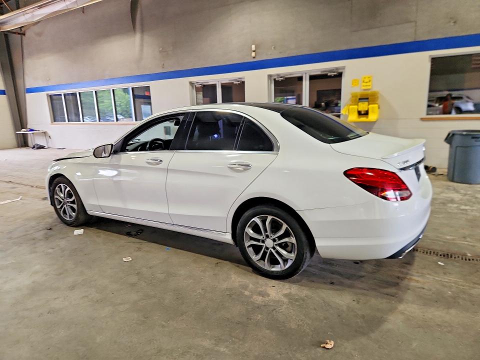 Продажа на аукционе авто 2016 Mercedes-benz C, vin: 55SWF4KB3GU127074, номер лота: 63802586