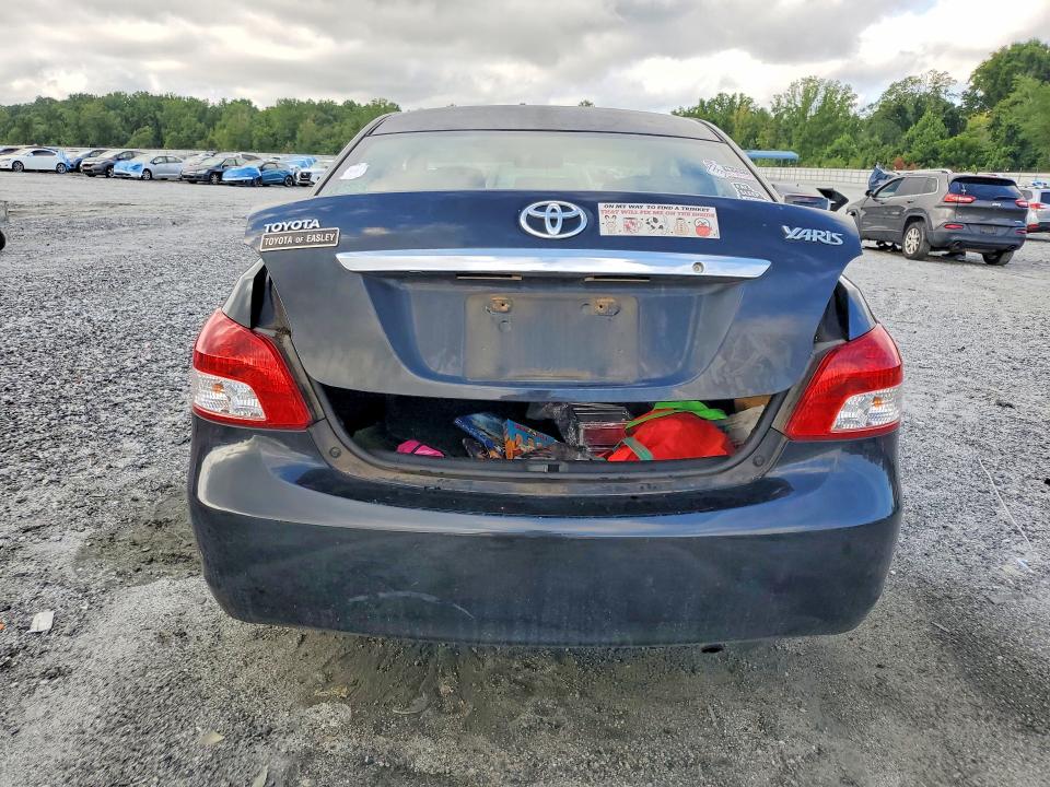 63411286 :رقم المزاد ، JTDBT4K34A1368997 vin ، 2010 Toyota Yaris مزاد بيع