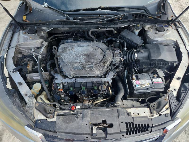 64571656 :رقم المزاد ، 1HGCR3F83DA002828 vin ، 2013 Honda Accord مزاد بيع