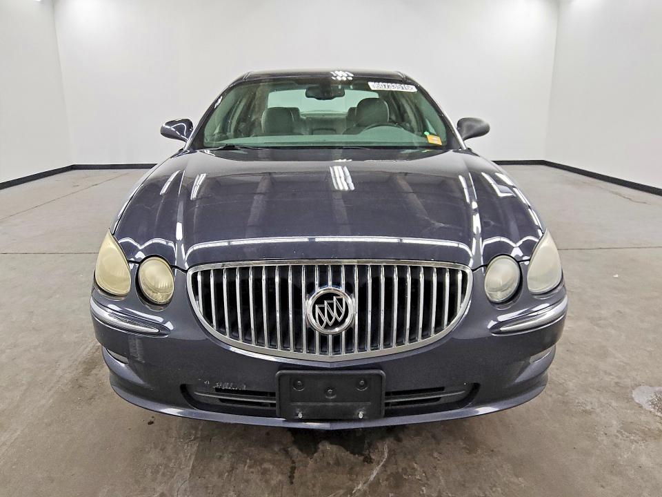 60733516 :رقم المزاد ، 2G4WD582681173549 vin ، 2008 Buick Lacrosse مزاد بيع