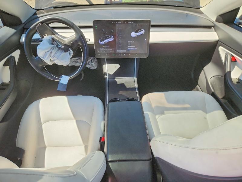 65211496 :رقم المزاد ، 5YJ3E1EB4JF170623 vin ، 2018 Tesla Model 3 مزاد بيع