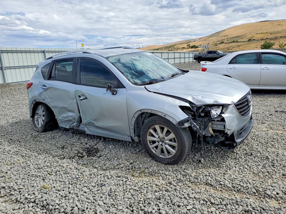 65675996 :رقم المزاد ، JM3KE2CY9G0644881 vin ، 2016 Mazda Cx-5 مزاد بيع