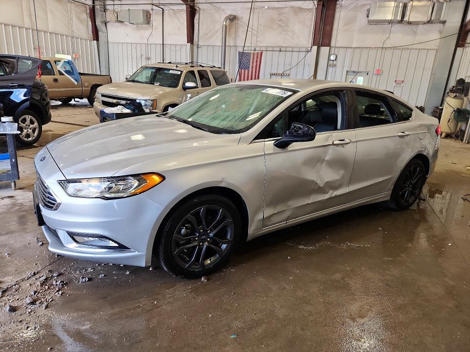63424876 :رقم المزاد ، 3FA6P0H70JR107922 vin ، 2018 Ford Fusion مزاد بيع