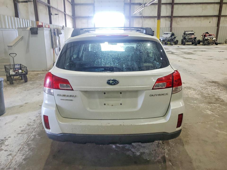 2011 Subaru Outback მანქანა იყიდება აუქციონზე, vin: 4S4BRCAC2B3406402, აუქციონის ნომერი: 65307306