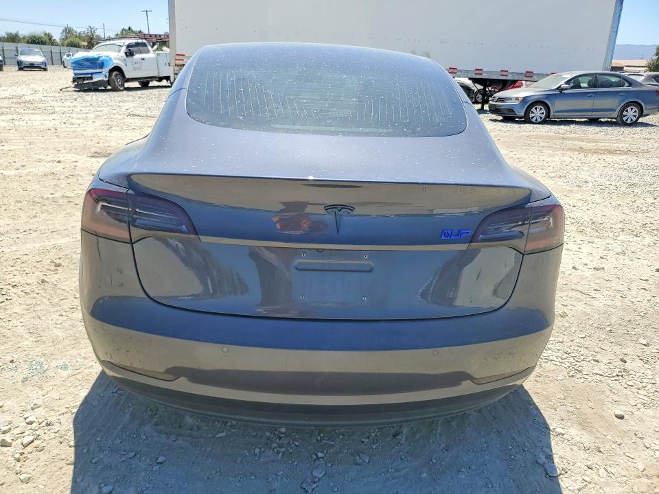 Продажа на аукционе авто 2018 Tesla Model 3, vin: 5YJ3E1EA2JF124991, номер лота: 63745796