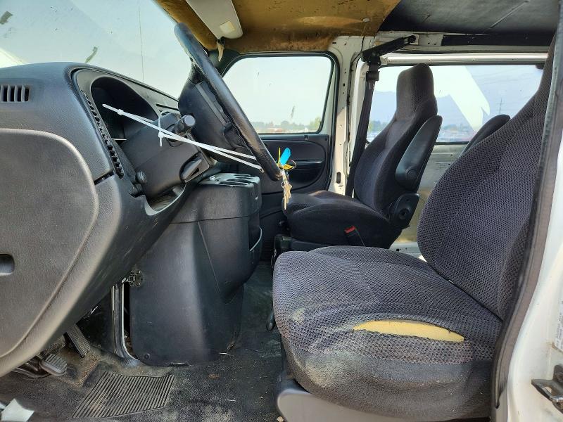 66258996 :رقم المزاد ، 2B7LB31Z21K538799 vin ، 2000 Dodge Ram Wagon مزاد بيع