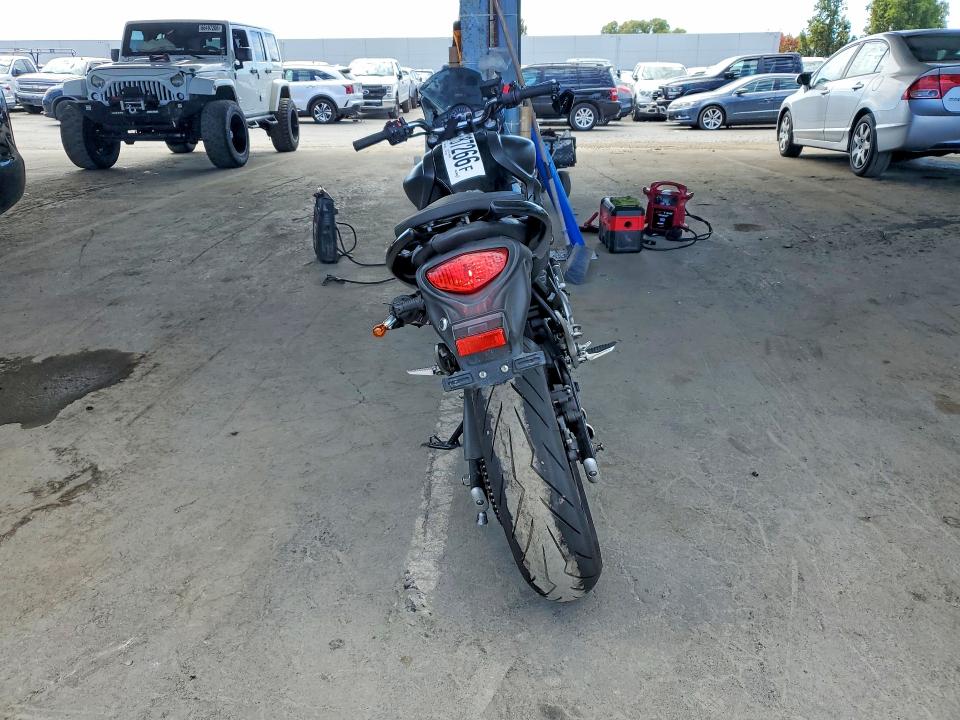 66387266 :رقم المزاد ، JS1VP55A4D2101286 vin ، 2013 Suzuki Sv650 مزاد بيع