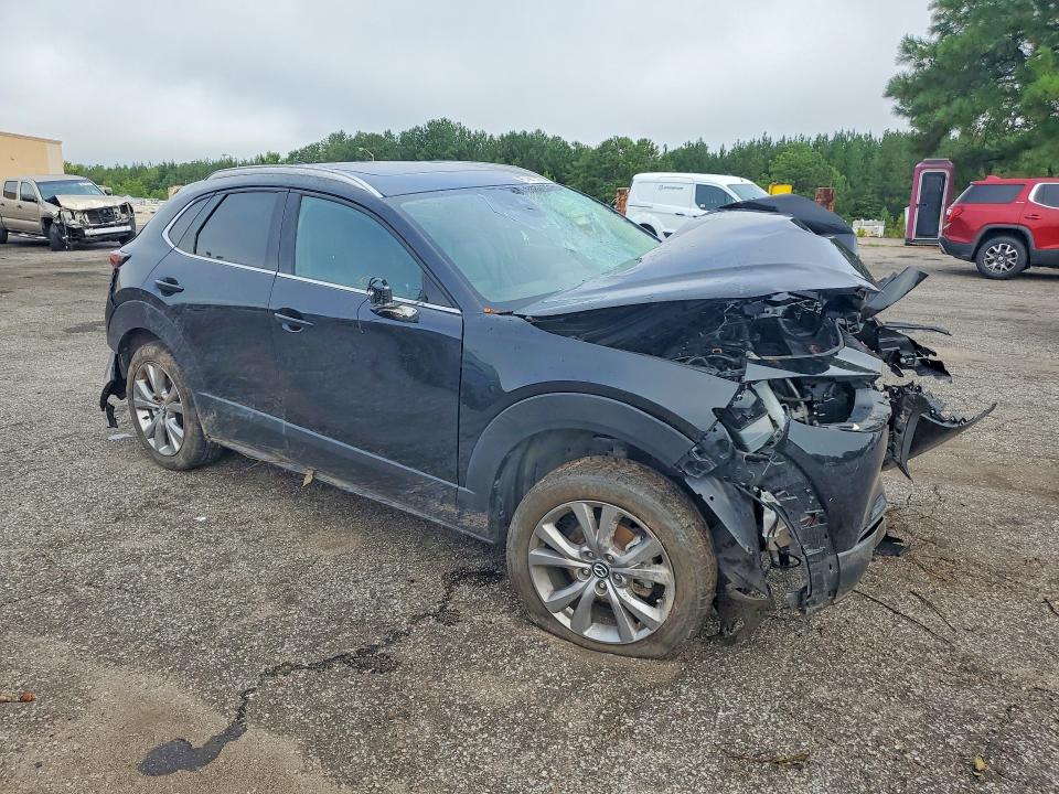 64043386 :رقم المزاد ، 3MVDMBDL3NM421638 vin ، 2022 Mazda Cx-30 مزاد بيع