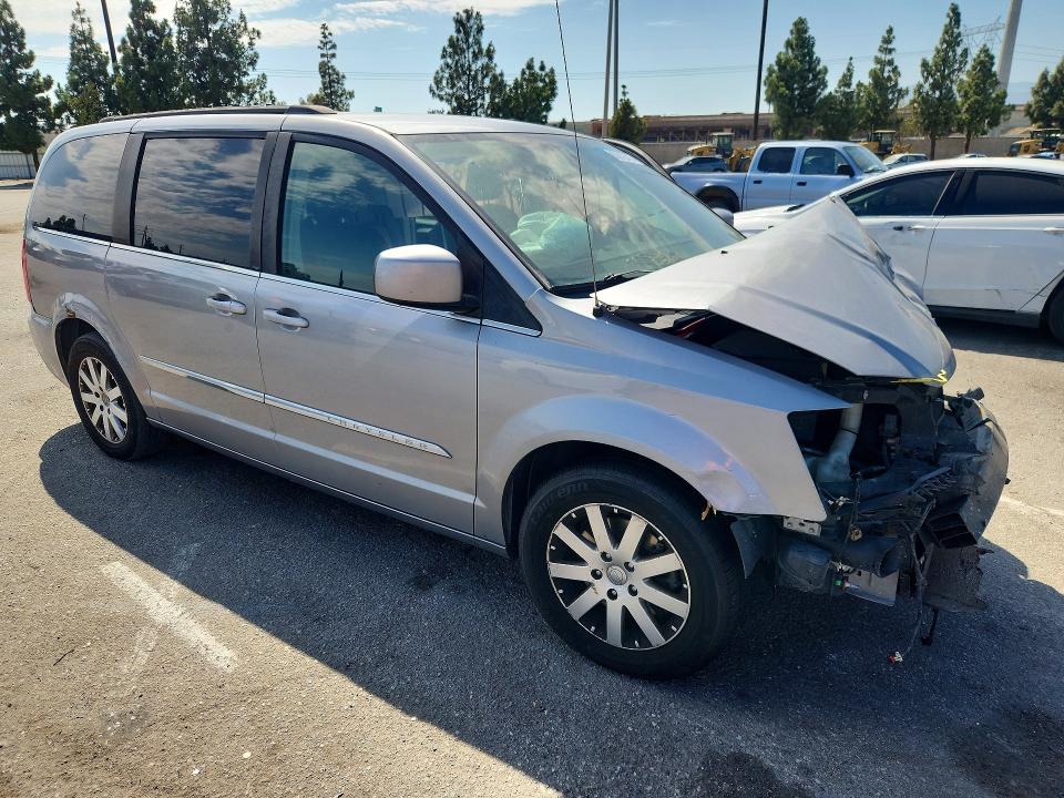 63612416 :رقم المزاد ، 2C4RC1BG0ER247823 vin ، 2014 Chrysler Town & Country مزاد بيع
