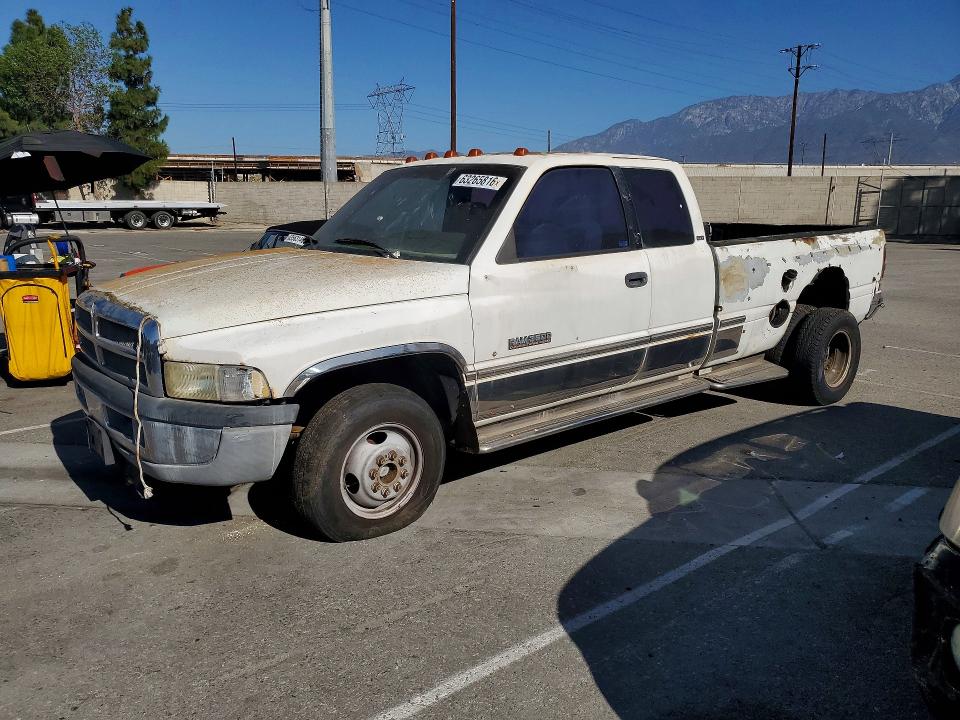63265816 :رقم المزاد ، 3B7MC33C9TM135026 vin ، 1996 Dodge Ram 3500 مزاد بيع