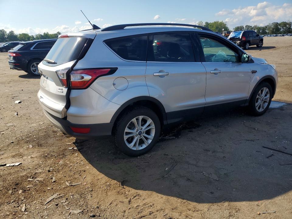 Продажа на аукционе авто 2018 Ford Escape, vin: 1FMCU9HD6JUC45288, номер лота: 63891516