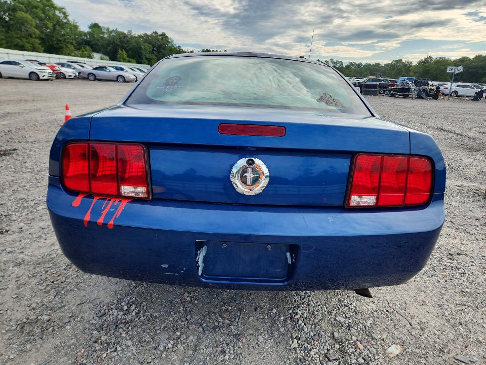64681806 :رقم المزاد ، 1ZVHT80N085150089 vin ، 2008 Ford Mustang مزاد بيع