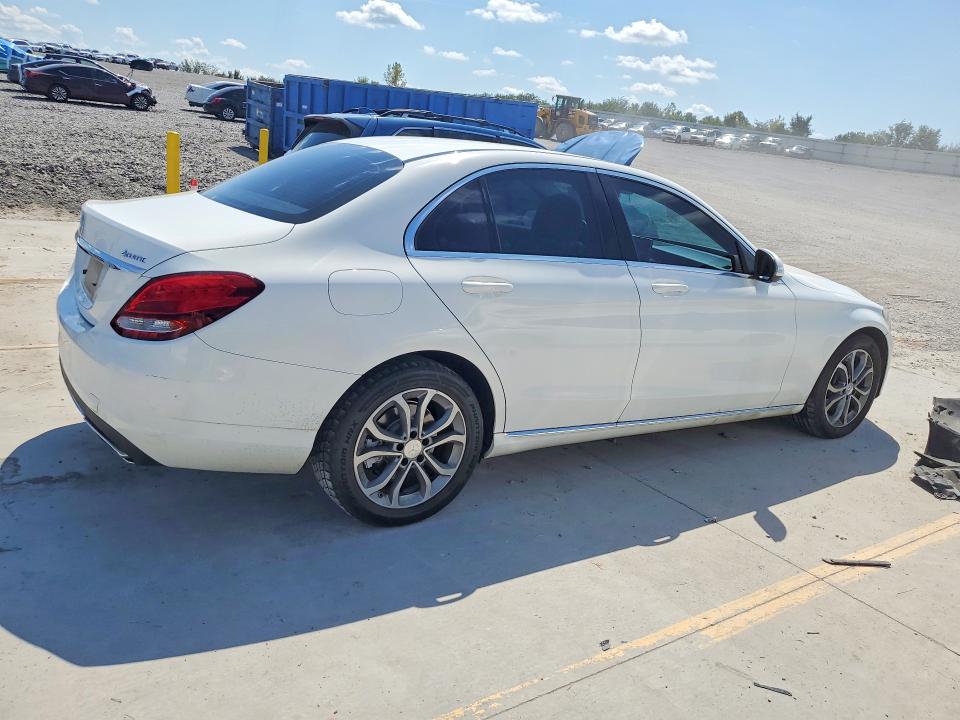 67102856 :رقم المزاد ، 55SWF4KB6FU071310 vin ، 2015 Mercedes-benz C مزاد بيع
