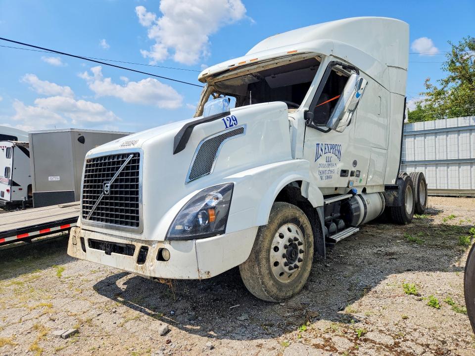 Aukcja sprzedaży 2018 Volvo Vn, vin: 4V4NC9EH9JN990459, numer aukcji: 63990846