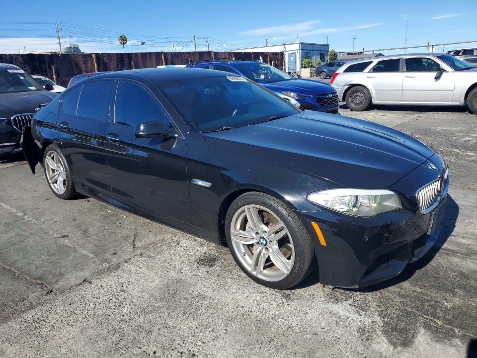 65406576 :رقم المزاد ، WBAFR9C53DDX80843 vin ، 2013 Bmw 550 مزاد بيع