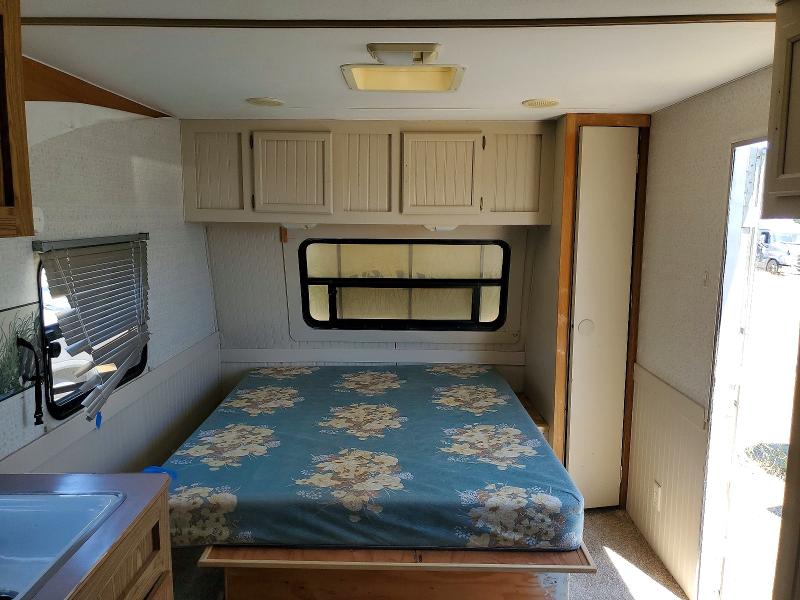 1995 Fleetwood Mallard მანქანა იყიდება აუქციონზე, vin: 1EF1B2228S1565938, აუქციონის ნომერი: 62709656