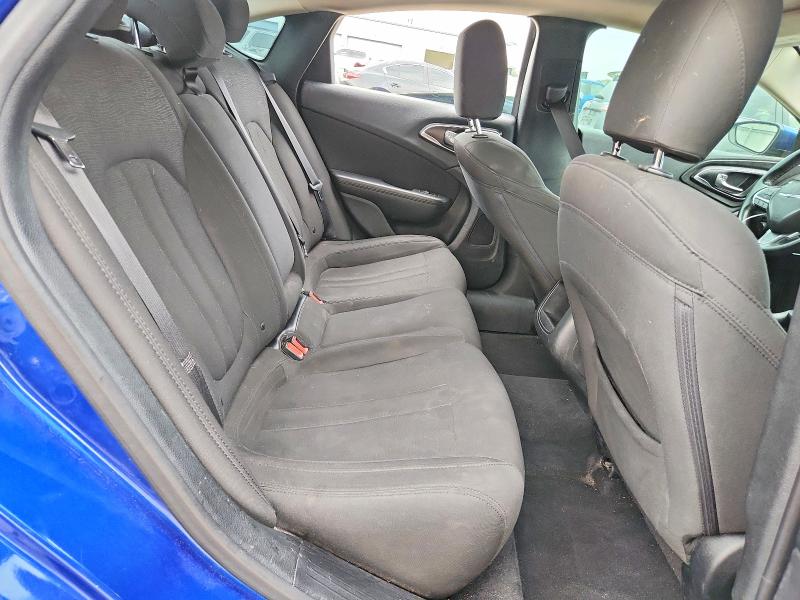 63910896 :رقم المزاد ، 1C3CCCAB9GN137509 vin ، 2016 Chrysler 200 مزاد بيع