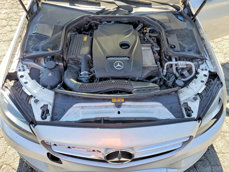 64848016 :رقم المزاد ، 55SWF4JBXHU225943 vin ، 2017 Mercedes-benz C مزاد بيع