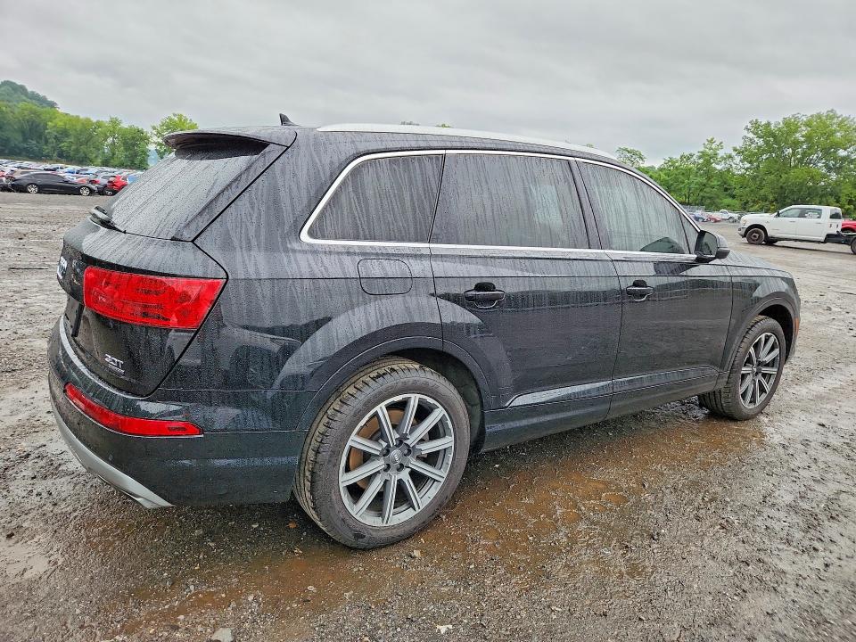 Aukcja sprzedaży 2017 Audi Q7, vin: WA1LAAF74HD012901, numer aukcji: 65000526
